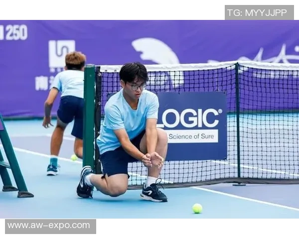 广州网球队耐力训练新模式引发热议推动网球竞技水平提升